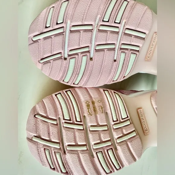 NWT Lands' End Women's Sneaker Water Shoes Ice Pink Athletic Mesh Outdoor Size 7