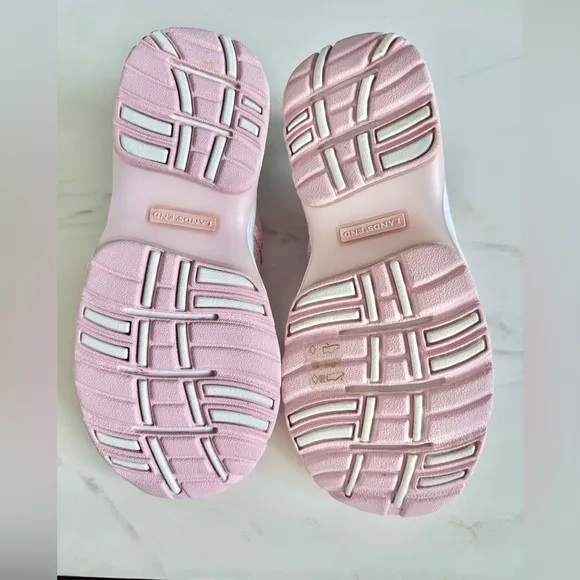 NWT Lands' End Women's Sneaker Water Shoes Ice Pink Athletic Mesh Outdoor Size 7
