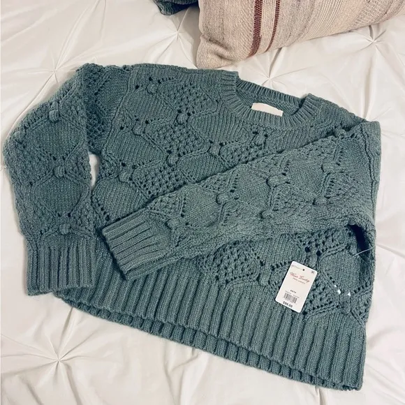 NWT! Lucky Brand Open Stitch Crew Neck Laurel Wreath Green Pullover Sweater