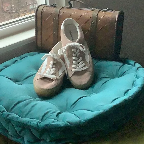 NWT MADEWELL pink suede leather low top sneakers with glitter chunky soles 9.5