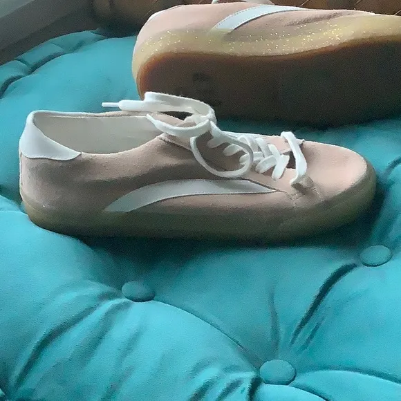NWT MADEWELL pink suede leather low top sneakers with glitter chunky soles 9.5