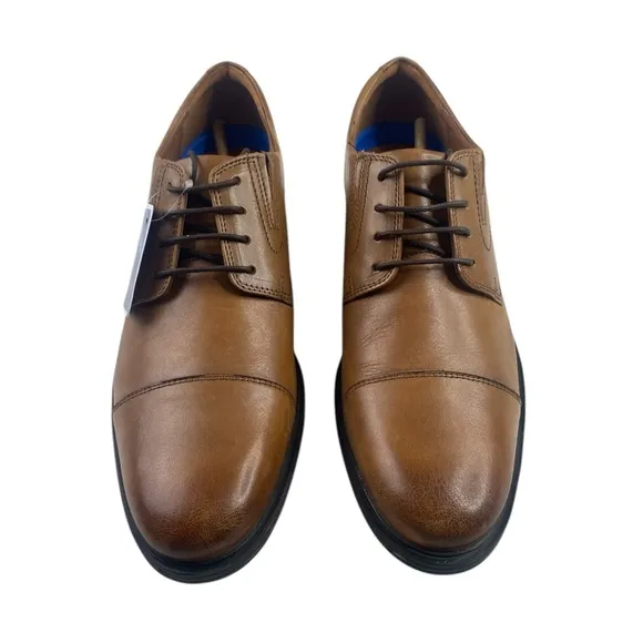 NWT Mens Clarks Whiddon Captoe Dress Shoes Tan Size 10