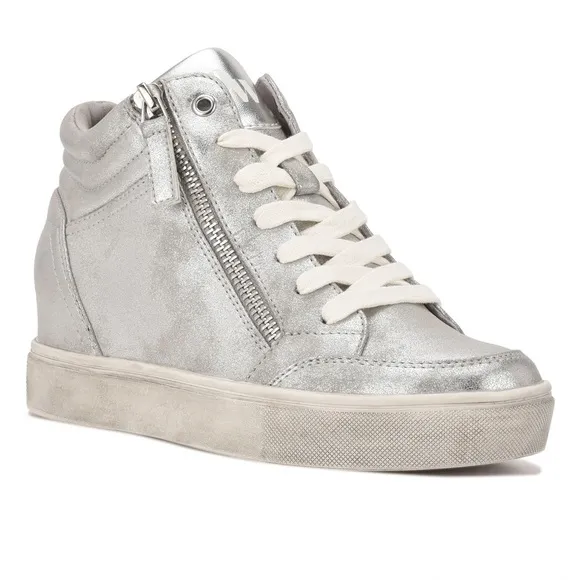 NWT. Nine West Women's Tons High Top Hidden Wedge Sneakers. Size 11.