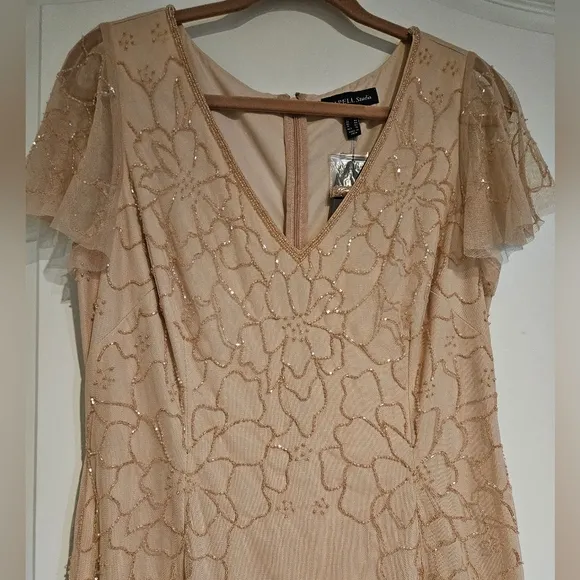 NWT Papell Studio Gorgeous Beaded Maxi Dress Flutter Sleeves Blush Womens 12