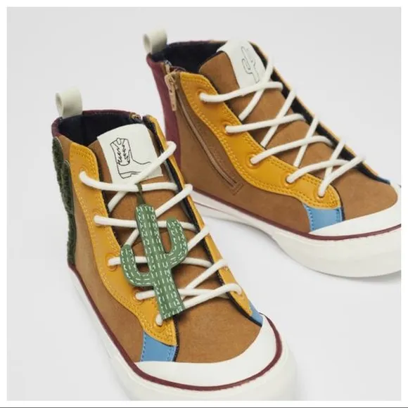 NWT. Zara Kids Limited Edition Brown Cactus High-Top Sneakers. Size 2,5.
