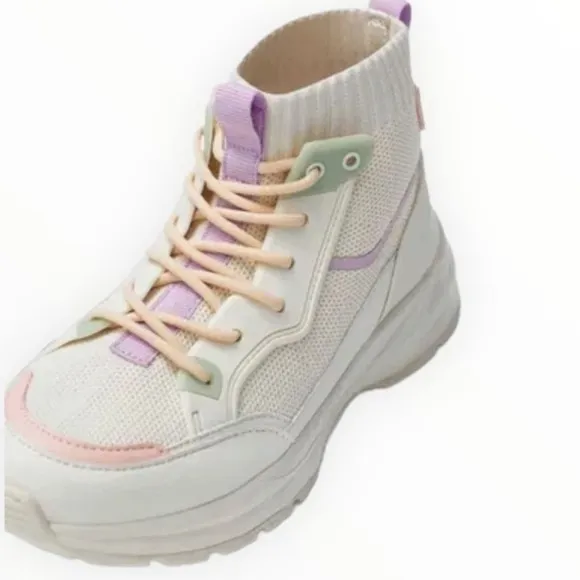 NWT. Zara Kids White Sock Style High-Top Sneakers/Pastel Details. Size 5,5/EU 8.