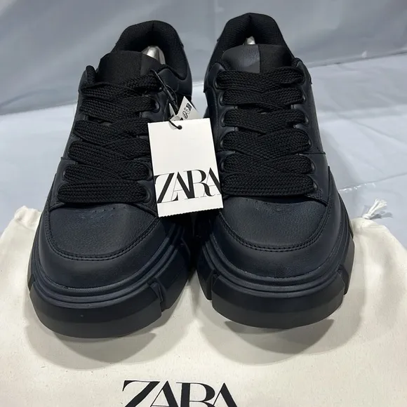 NWT - ZARA Men’s Chunky Sole Trainers, Multicolored - Size 8