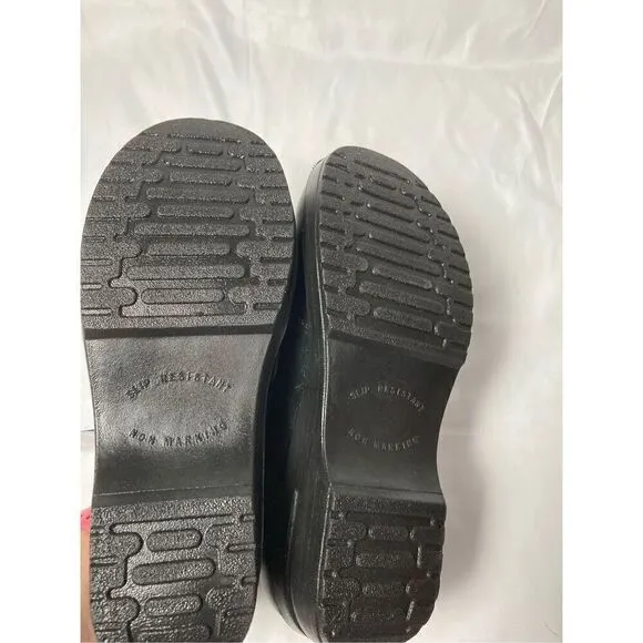 NWT Easy Works Women's Bind Health Care Professional Shoe 8WW