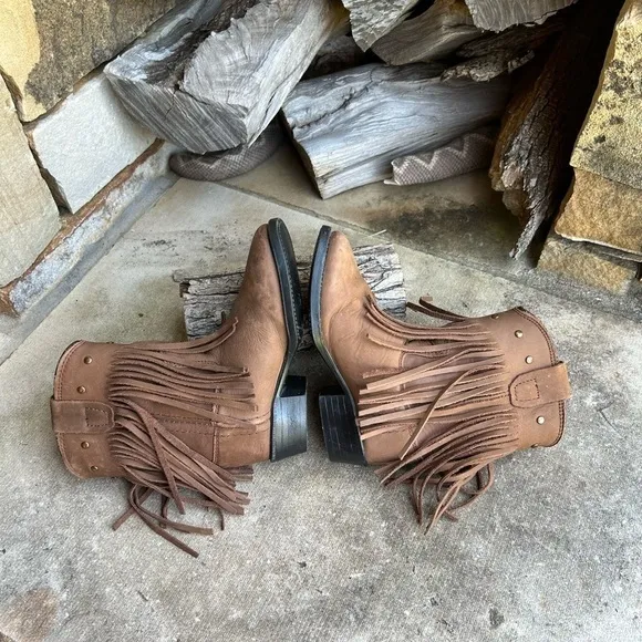 Old West leather round toe western brown fringe kids boots Sz-7.0D.   J