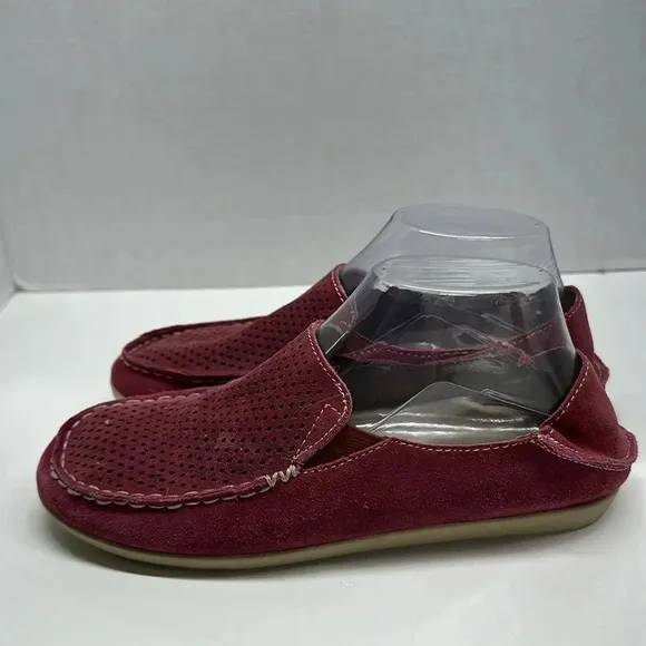 Olukai Nohea Slip On Shoes Loafers Perforated Suede Leather Red Women's Size 8