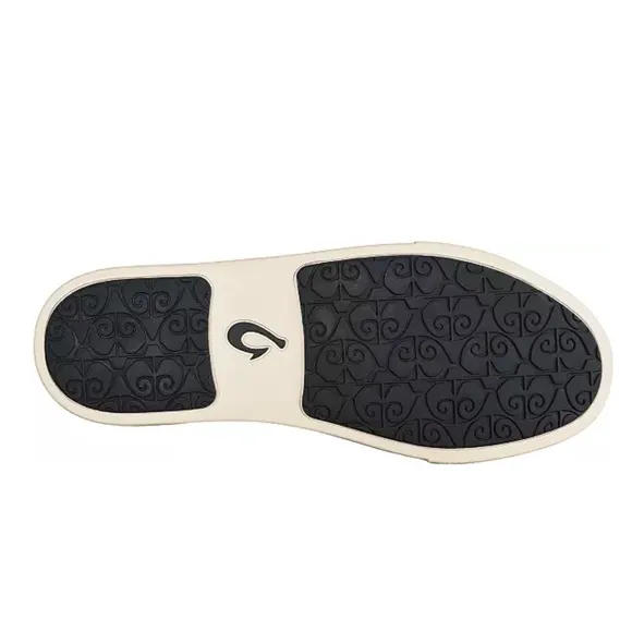 OluKai Women's Pehuea Pa'i Shoes in Lava Rock Black Size 6