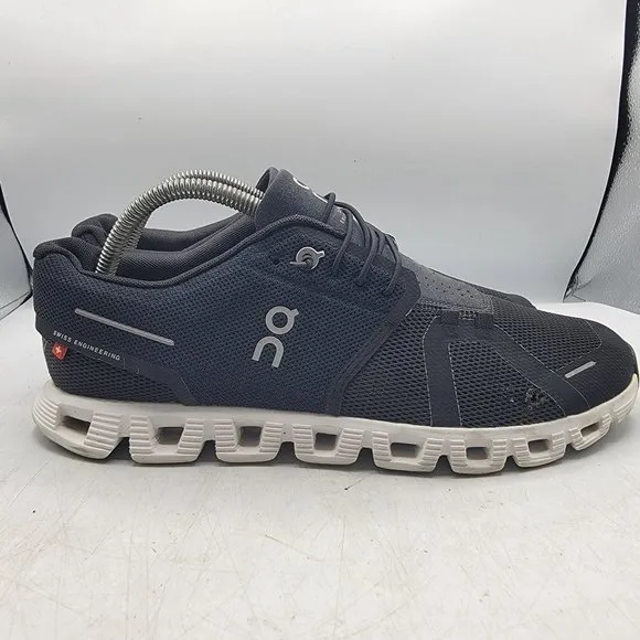 On Cloud 5 Womens 10 Black Sneaker Shoes Running Walking Casual Athletic Comfort