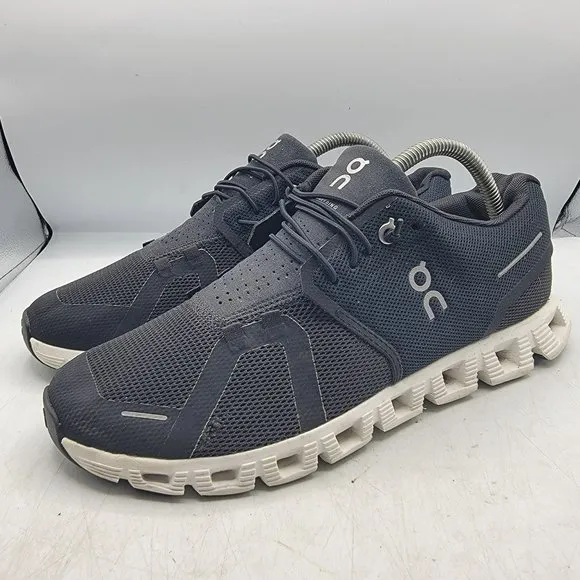 On Cloud 5 Womens 10 Black Sneaker Shoes Running Walking Casual Athletic Comfort
