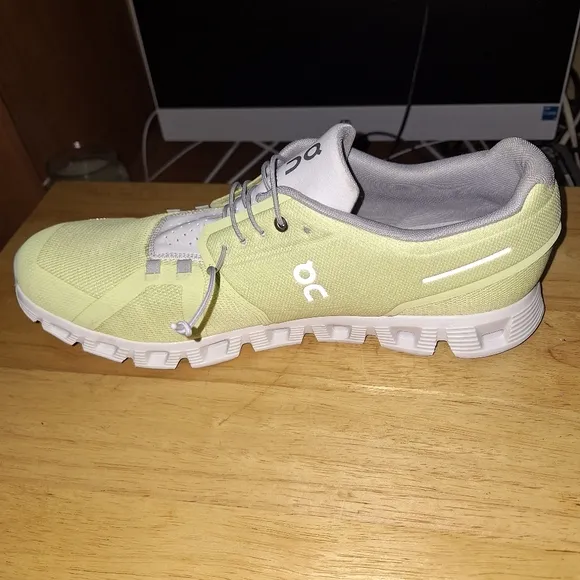 On Cloud Running shoes in mens size 14 in a neon yellow/green color. NWOB.