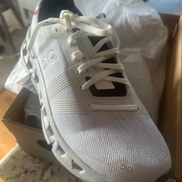 On cloud Running Women's Cloudgo Shoes - White and Gray. Size 10