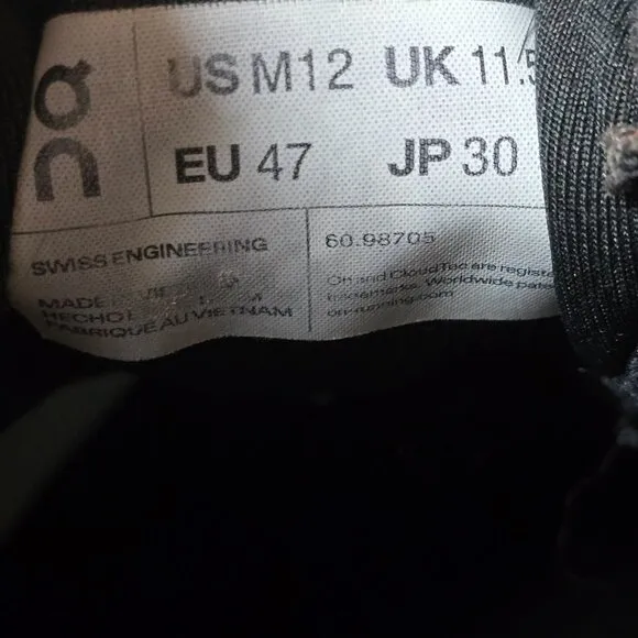 On Cloud X 3 Mens Sz 12 Black Running Shoes Sneakers 60.98705 Swiss Engineering