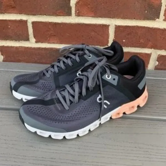 On Running Cloudflow Sneaker