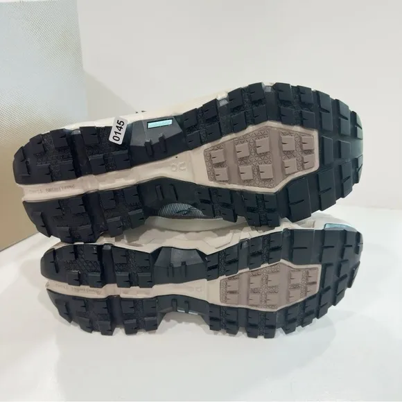 On Running Men's Cloudrock Mid Waterproof Sneaker Boots