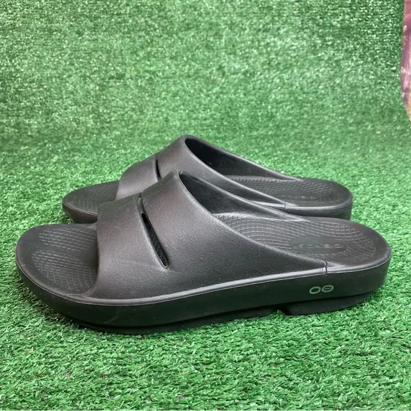Oofos Ooahh Recovery Mens 9 / Womens 11 Black Slide Comfort Sandal Shoes - NEW