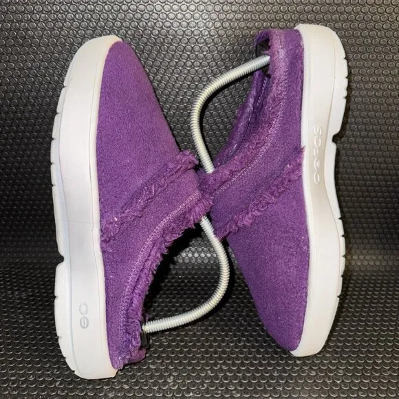 Oofos OOcoozie Slippers Comfort Fleece Recovery Slip On Purple Shoe Size 10