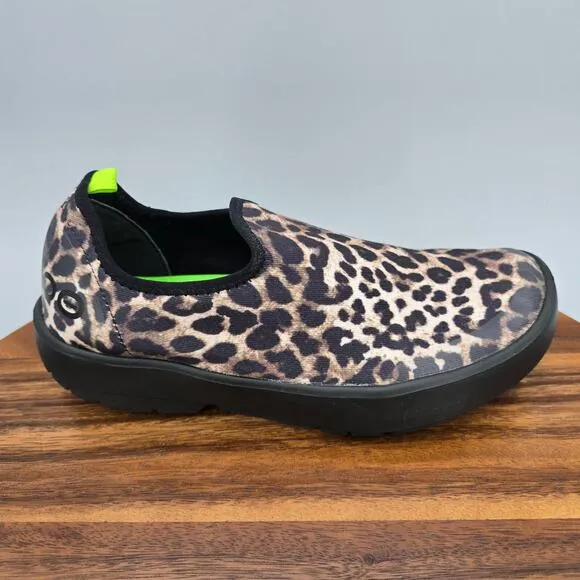 Oofos Oomg Eezee Shoes Women 8.5 Black Cheetah Comfort Recovery Slip On Sneakers