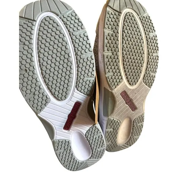 Orthofeet Lightweight Men's Shoe Size 10.5 Gray Knit Breathable Sneakers‎