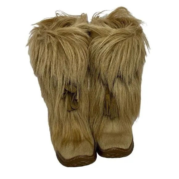 Pajar tan scarlet tassel tie goat hair apres ski boots size 36 (5.5-6)