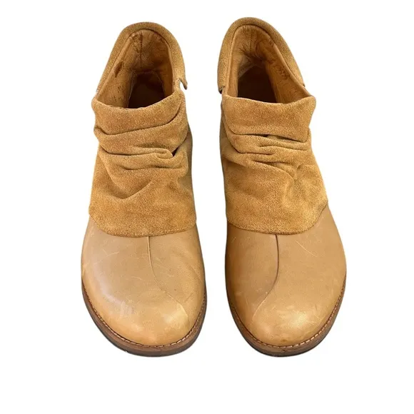 Patagonia Addie Ruffle Artisans Gold Suede Leather Slouchy Boots Womens 10.5