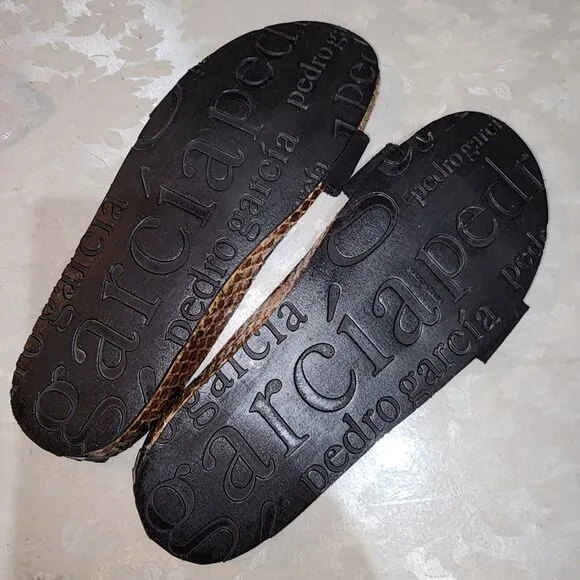 PEDRO GARCIA ARETA Sz 7 Black Snakeskin Slide On Bling Top Open Toe Mule Sandals