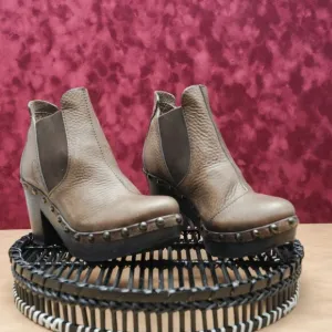 Pedro Garcia Women Brown Leather Studded Platform Heel Ankle Boots sz 6US EUR37