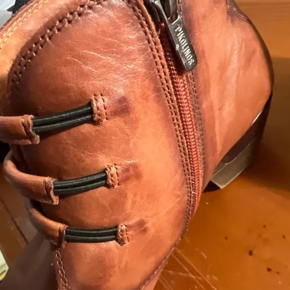 Pikolinos Cuero Women's Tan LeatherAnkle Booties Size 10/42