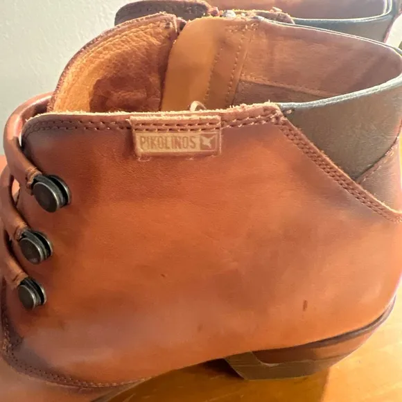Pikolinos Cuero Women's Tan LeatherAnkle Booties Size 10/42