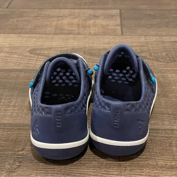 Plae Mimo Shoes Toddler Water Slip On Sneakers Navy Blue Comfort Straps Size 10