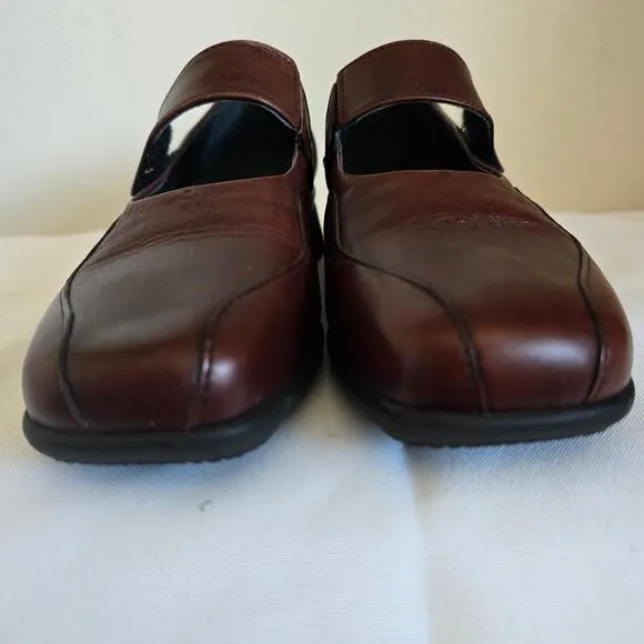 Portania Mary Jane Comfort Shoes Brown Size 8 F1/2 Wide Made in Portugal