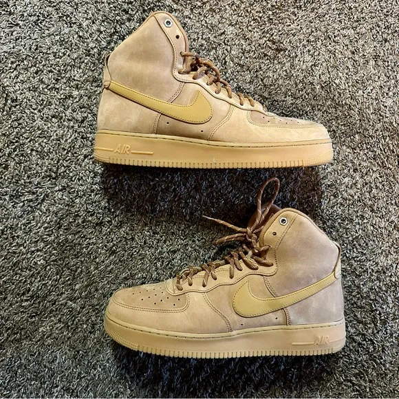 Preloved Nike AF1 High / Flax (Sz 13)