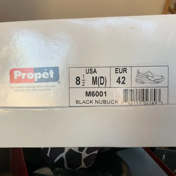 Propet Black NuBuck Walking Shoes - Size EUR 42 or Men's 8 1/2