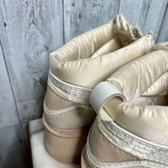 Puma Fenty cream satin leather puffer zip up lace platform sneakers boot size 12