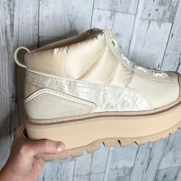 Puma Fenty cream satin leather puffer zip up lace platform sneakers boot size 12
