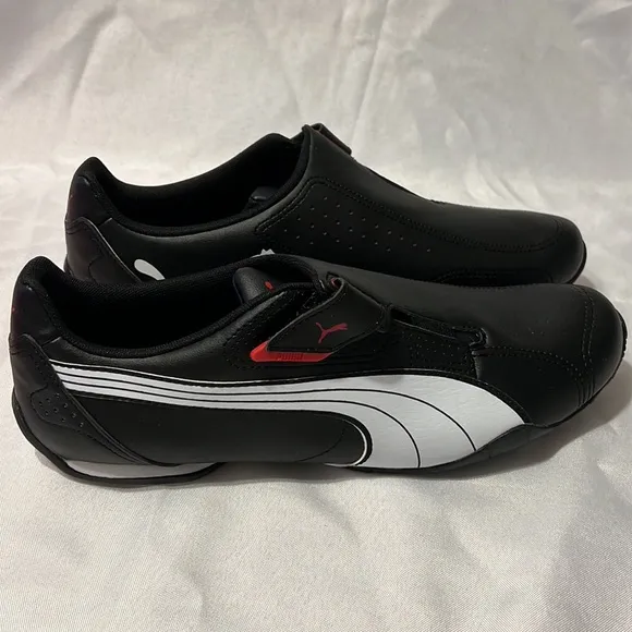 PUMA MENS REDON MOVE SNEAKERS