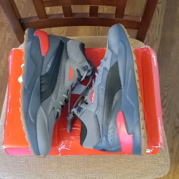 Pums men's sneakers-NEW