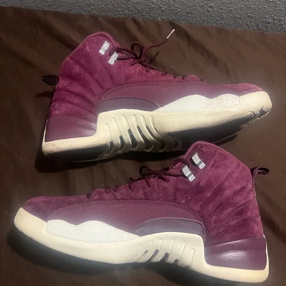 Purple High-Top Sneakers with Textured Design Retro 12 Men size 13 preowned