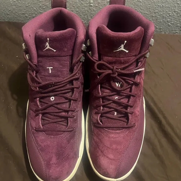 Purple High-Top Sneakers with Textured Design Retro 12 Men size 13 preowned
