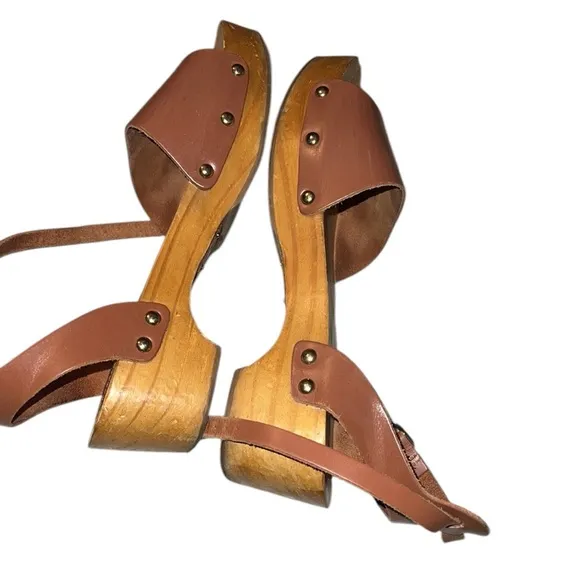 Rag &amp; Co Brown Leather Women's Sandals Size 8