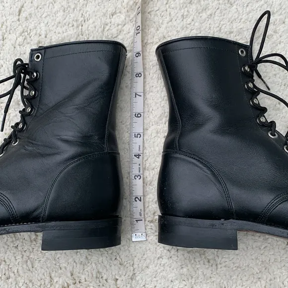 Rare Justin Lace up Roper 8E wide black