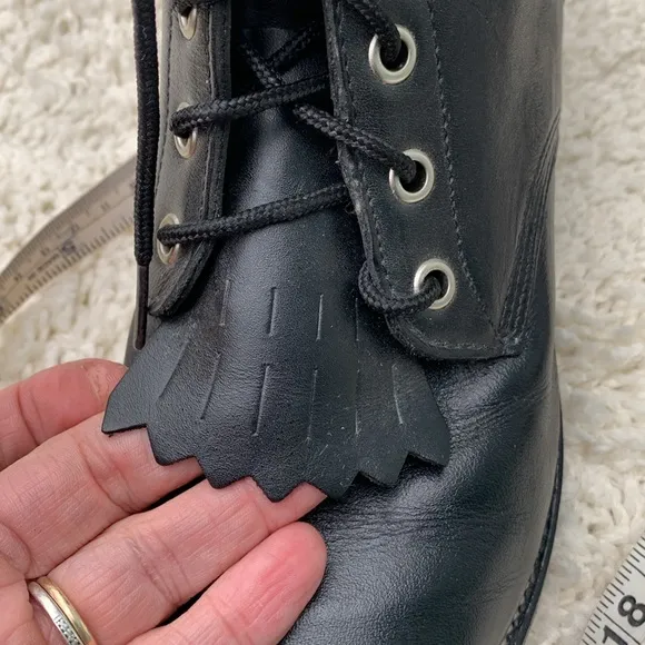 Rare Justin Lace up Roper 8E wide black