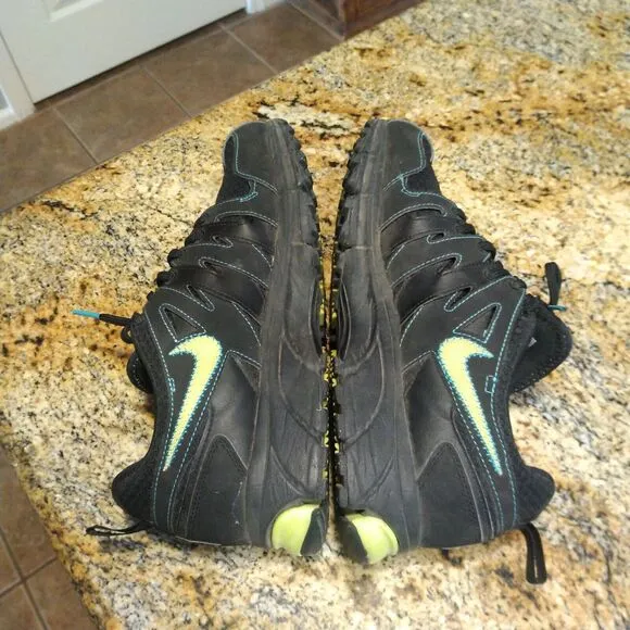 Rare NIKE N7 BRS 1000 Womens Shoes SIZE 10 Multicolor Running Walking 2011