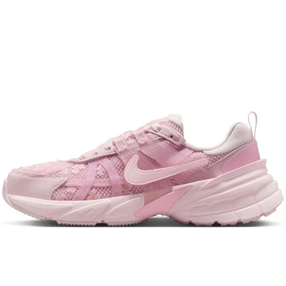 *Rare* Nike Pink Sneakers with Breathable Mesh and Chunky Midsole