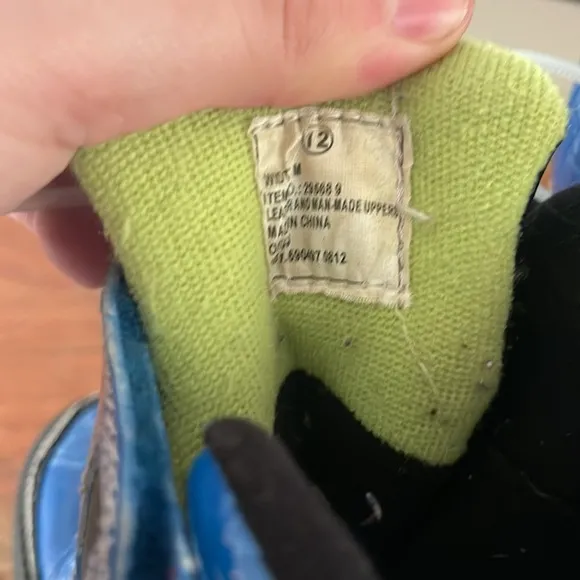 RARE Vintage Osiris Skateboarding High Top Kids Sneakers