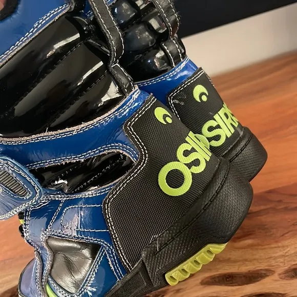 RARE Vintage Osiris Skateboarding High Top Kids Sneakers