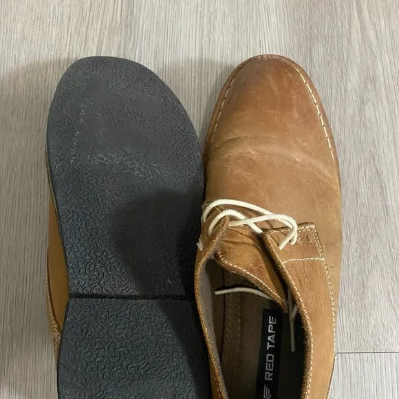 RED TAPE - Leather lace comfort shoes Men size 11